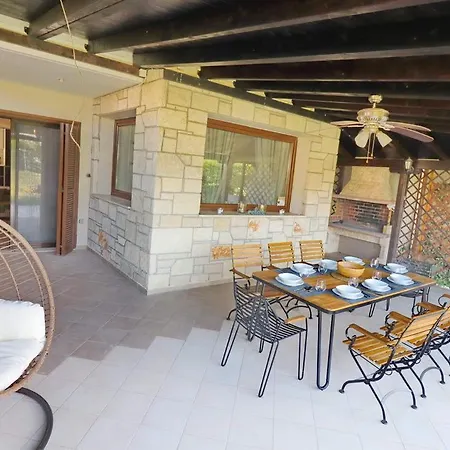 Scorpios No.2 Villa
